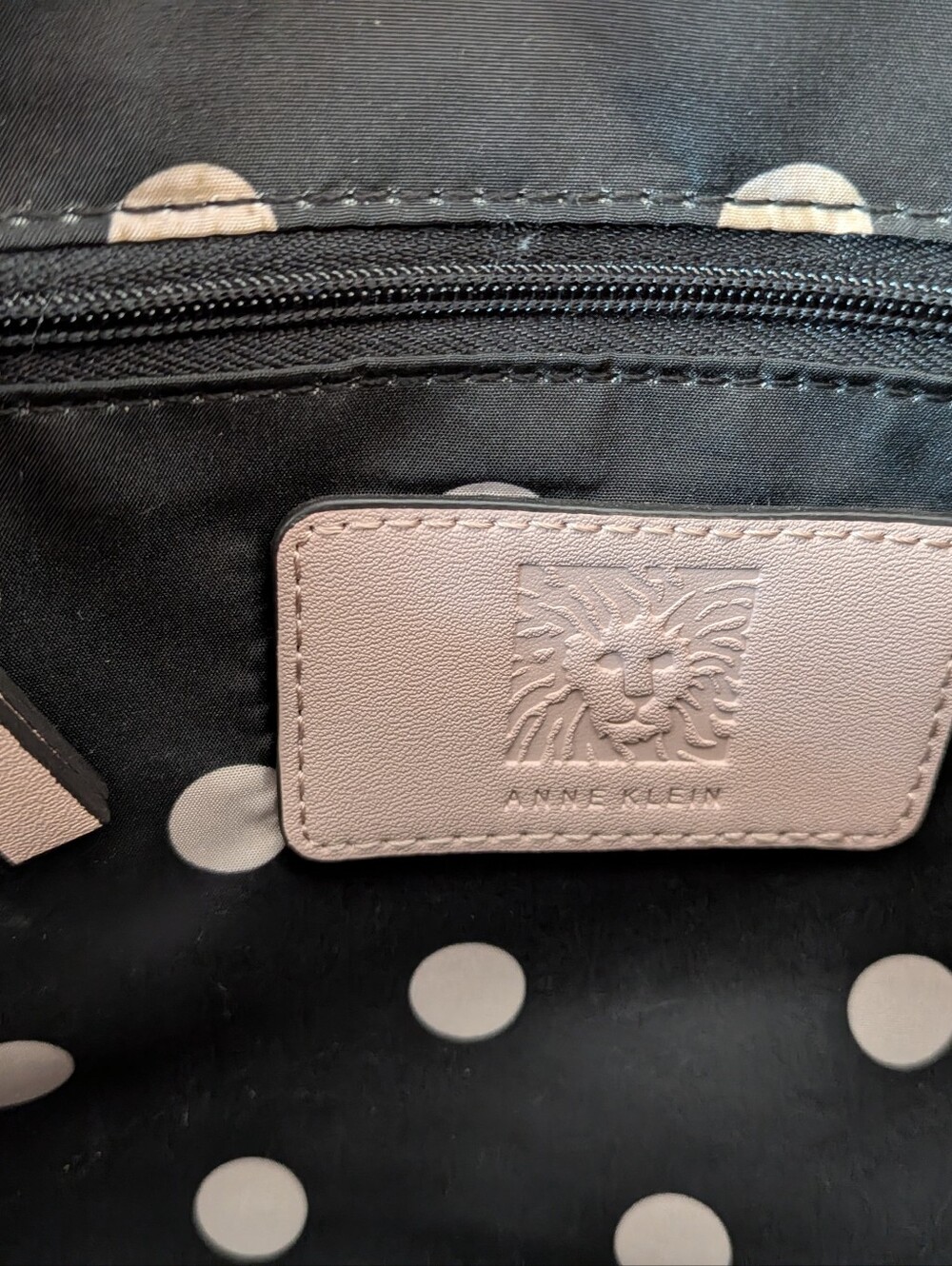 Anne Klein Dome Satchel Handbag Purse Top Handle Bag Pink Footed Stud W/ Pompom - Picture 7 of 16